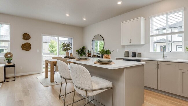 2180 36th Ave, Forest Grove, OR 97116 - photo 3