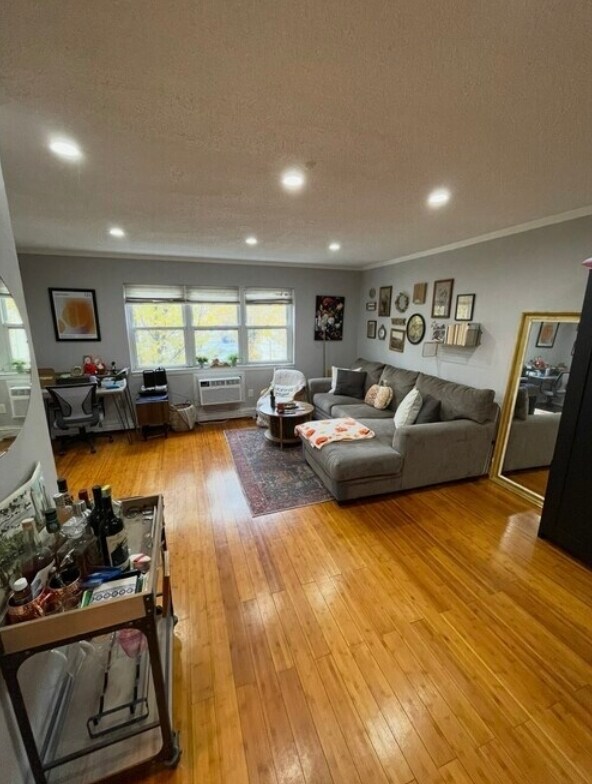 210 Bergenline Ave, Union City, NJ 07087 - photo 4