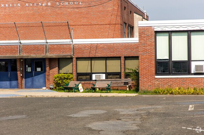Franklin Avenue Elementary School is located in Westfield, MA.