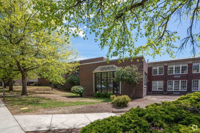 Vancouver School of Arts and Academics 04