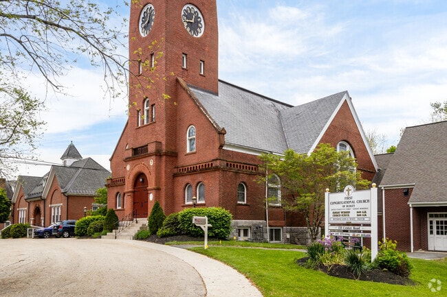 First Congregational Church sits in the heart of the Historic Hill district in Dudley.