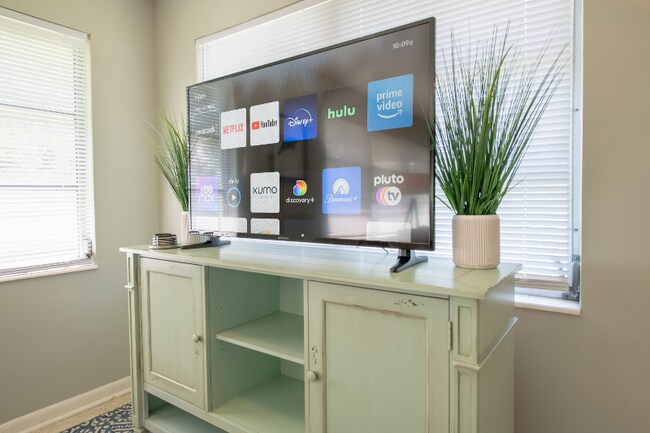 620 SE 47th St unit 3, Cape Coral, FL 33904 - photo 4