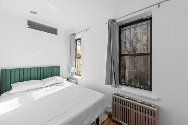 103 1st Ave unit ID1057628P, New York, NY 10003 - photo 6