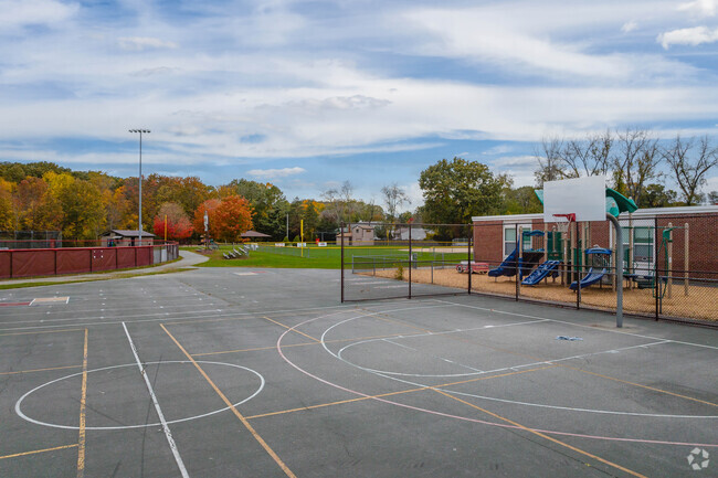 Lonsdale Elementary School has multiple playgrounds for recess activities in Lincoln.