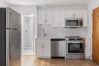 247 W Newton St Unit 10, Boston, MA 02116