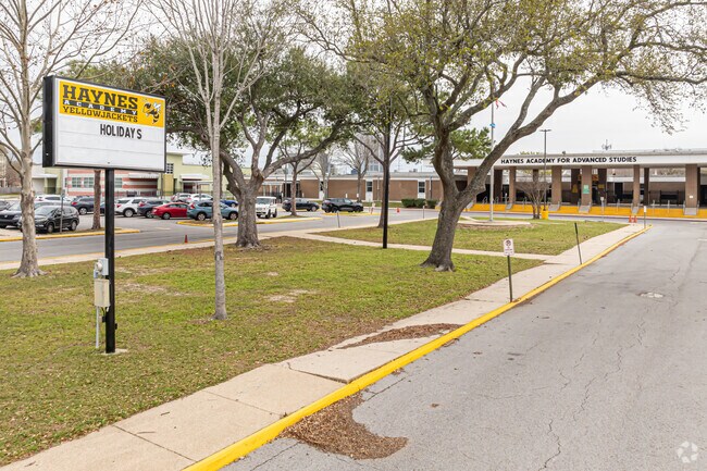 Haynes Academy for Advanced Studies provides a learning center that encourages students.