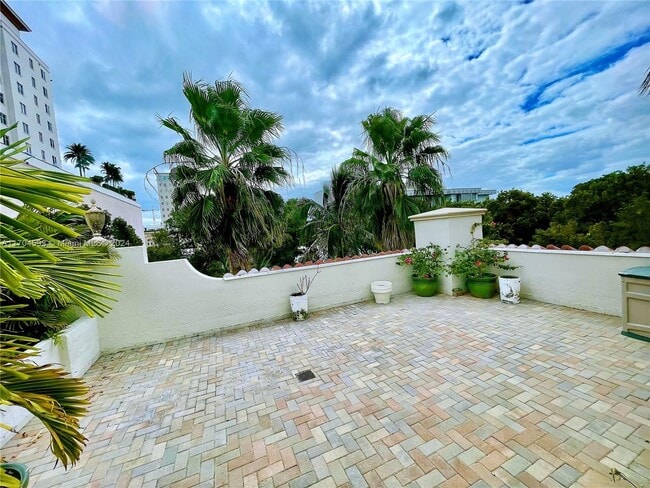 Two Midtown Miami Condominium unit H2504, Miami, FL 33137 - photo 7