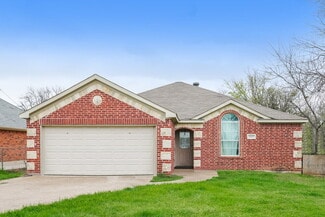 5117 Foard St, Fort Worth, TX 76119