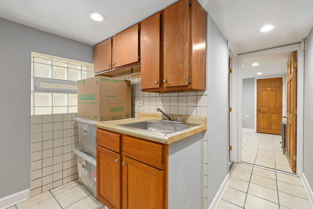 4115 W Melrose St unit GS, Chicago, IL 60641 - photo 3