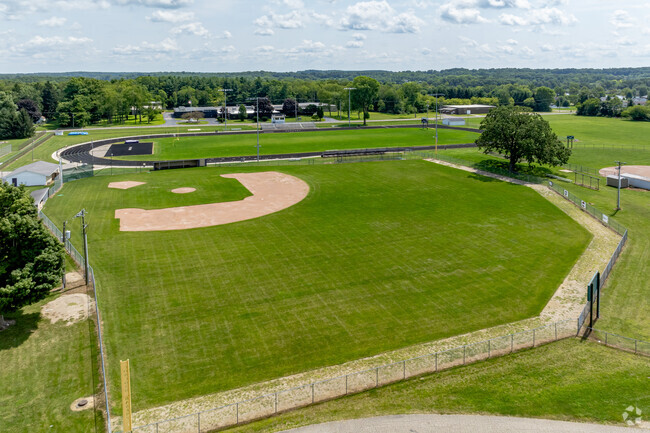 Concord High School offers a broad range of after school athletics.