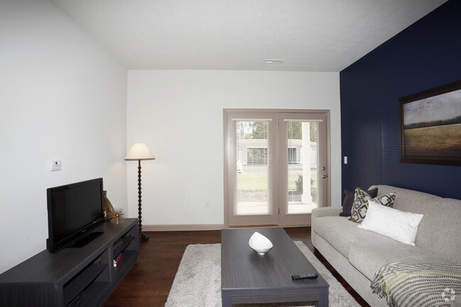 Avon Creek, Avon, IN 46123 - photo 4