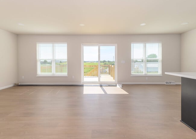 708 Cozy Farm Rd, Waunakee, WI 53597 - photo 2