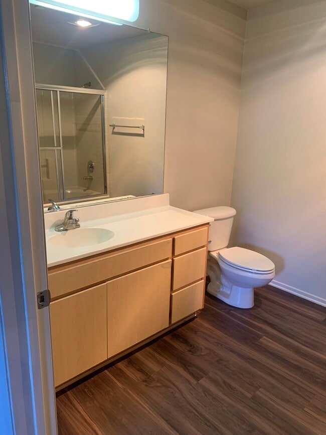 10717 Lawler St unit 2nd Floor, Los Angeles, CA 90034 - photo 5