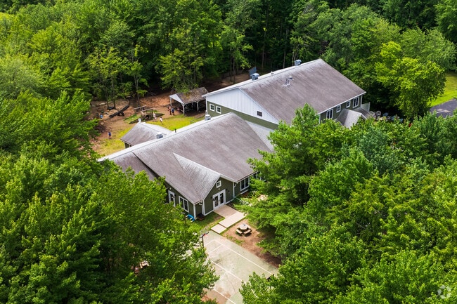 Amherst Montessori School is culturally rich and linguistically diverse.