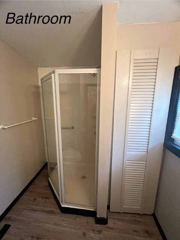 2201 Station Rd unit back, Erie, PA 16510 - photo 5