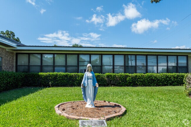 Small classes at Our Lady of Fatima School ensure personalized attention.