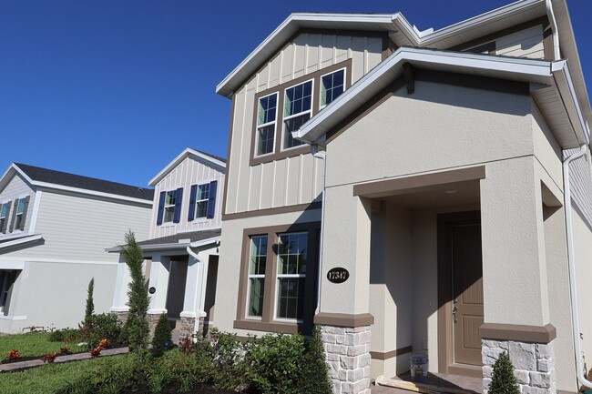 17347 Beachgrass Aly, Winter Garden, FL 34787 - photo 4