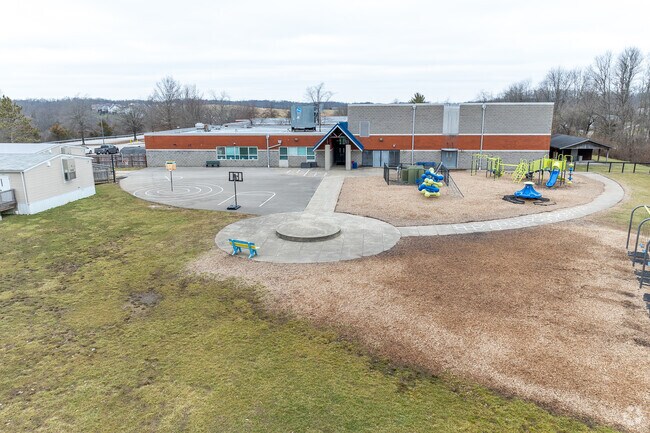 The student population of Northern Elementary School is 439 and the school serves K-5.