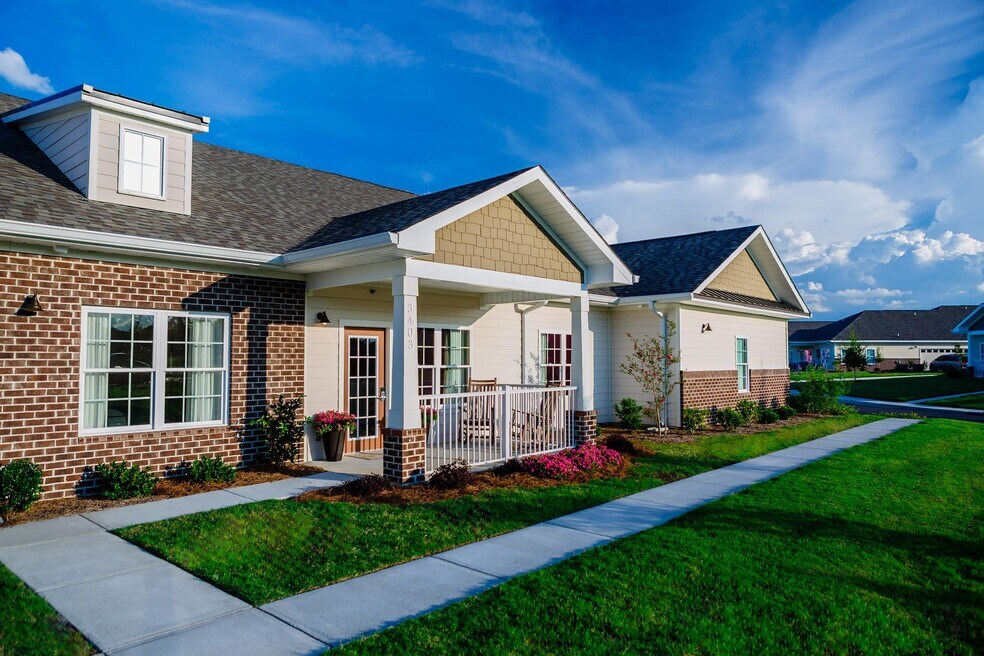 Beacon PlaceStatesboro 1881 S&s Railroad Bed Rd, Statesboro, GA