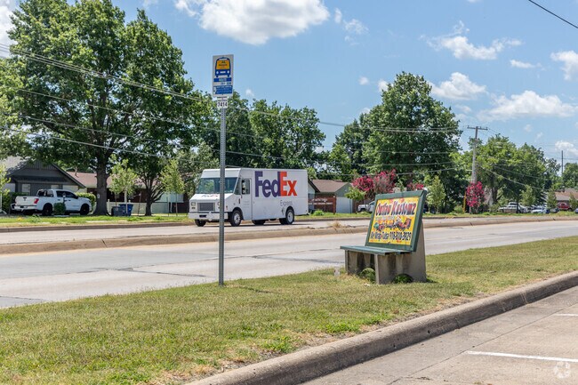 Tulsa transit has many stops in the Fulton neighborhood.