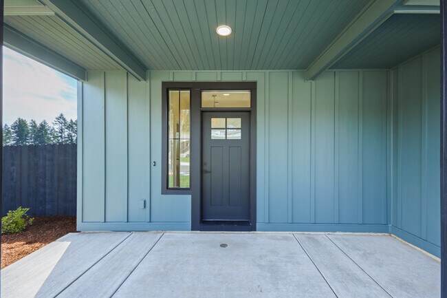 404 W 20th Way, La Center, WA 98629 - photo 5