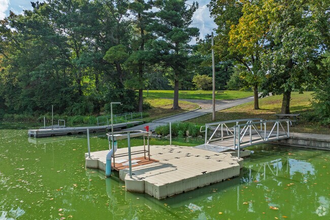 Boat docks can be found at Pine Lake State Park for locals to embark along the Iowa River.