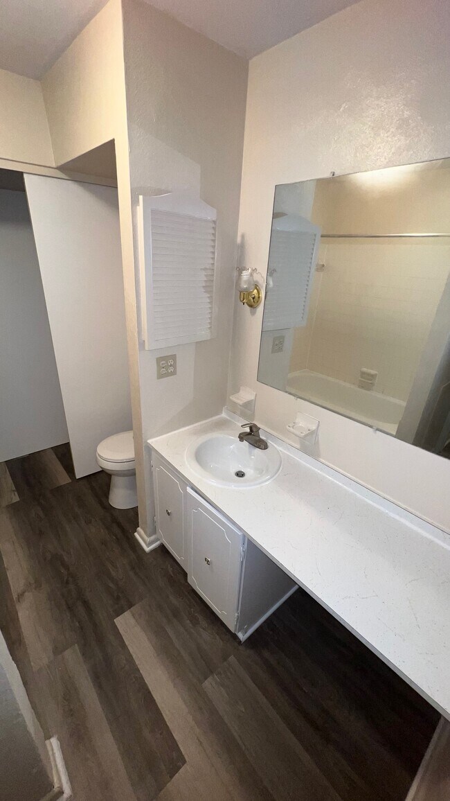 2365 Collins Dr unit C, Sidney, OH 45365 - photo 6