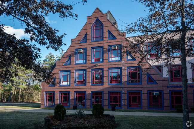 Murdock High School is a public school located in WINCHENDON.