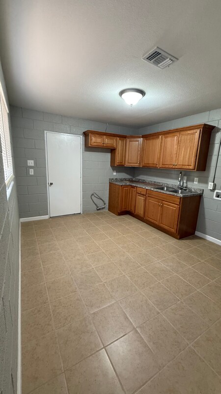 905 Norris Dr, Roswell, NM 88201 - photo 5