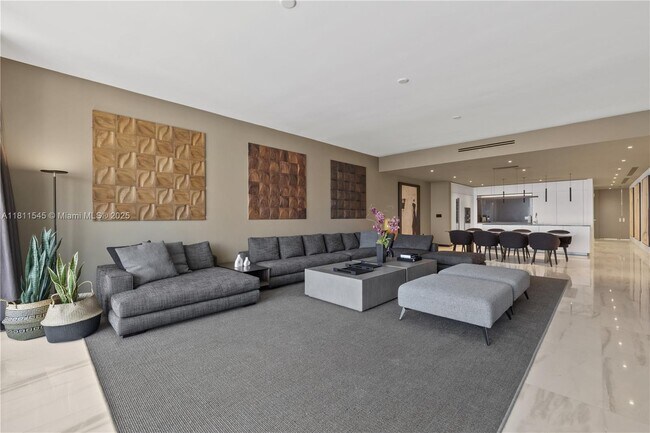 Aston Martin Residences unit 1604, Miami, FL 33131 - photo 7