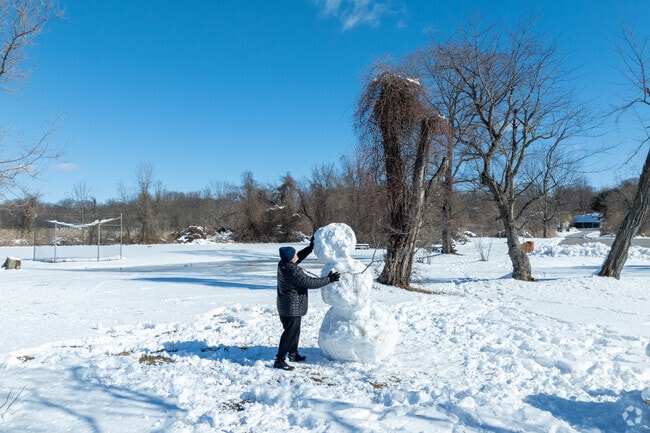 There are many open areas near the Hudson River in Montrose to get creative and have fun.