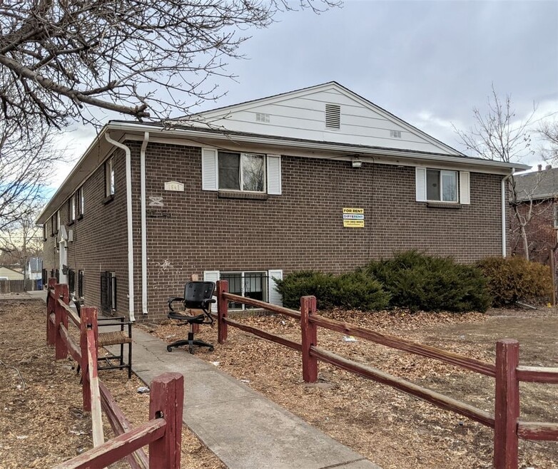 1941 Clinton St, Aurora, CO 80010 - photo 1