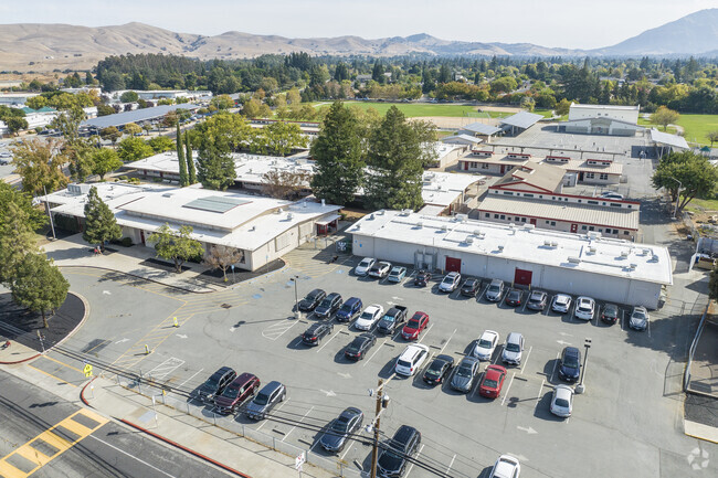 El Dorado Middle School is part of the Mt. Diablo Unified school district.
