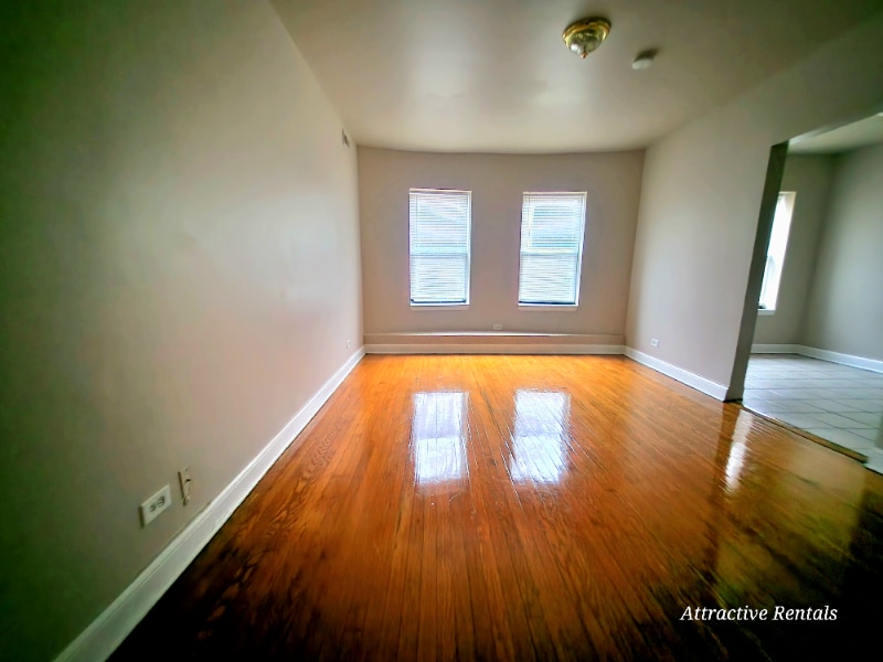 4844 W Adams St unit 3, Chicago, IL 60644 - photo 1