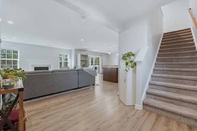 838 Dean Dr, Mount Juliet, TN 37122 - photo 6