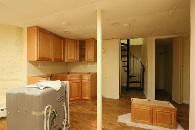 14 Garrison Ave unit 4, Somerville, MA 02144 - photo 6