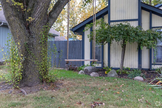 Residents of Northridge Estates add charm and decor to their homes.