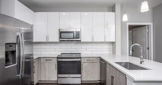 1501 Hendricks Hill Ln, Holly Springs, NC 27540