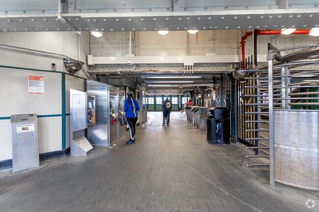 From the Wakefield 241st Street station travellers can take a 30 minute ride to Manhattan.