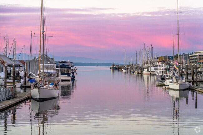 Horizon Pointe residents can catch beautiful sunsets just minutes away at the boat harbor.