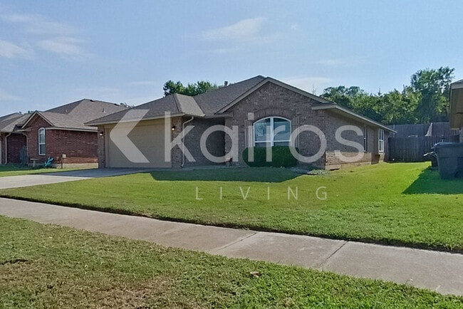 2416 Apple Way, Oklahoma City, OK 73130 - photo 2