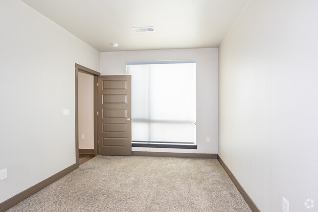 8TWO8 on Broadway Apartments, Denver, CO 80203 - photo 5