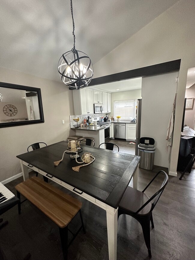 722 W Vineyard Ave, Oxnard, CA 93036 - photo 5