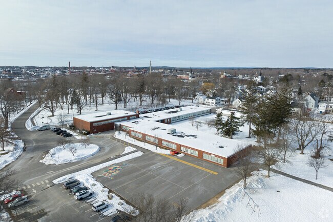 Governor John Fairfield School is a public elementary school in Downtown Saco.