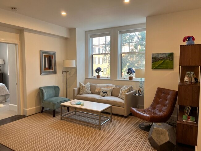 82 Chestnut St unit 23, Boston, MA 02108 - photo 5