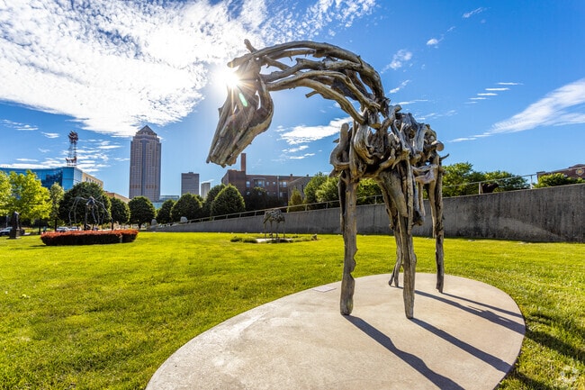 Ancient forests and Juno sculptures in downtown Des Moines.