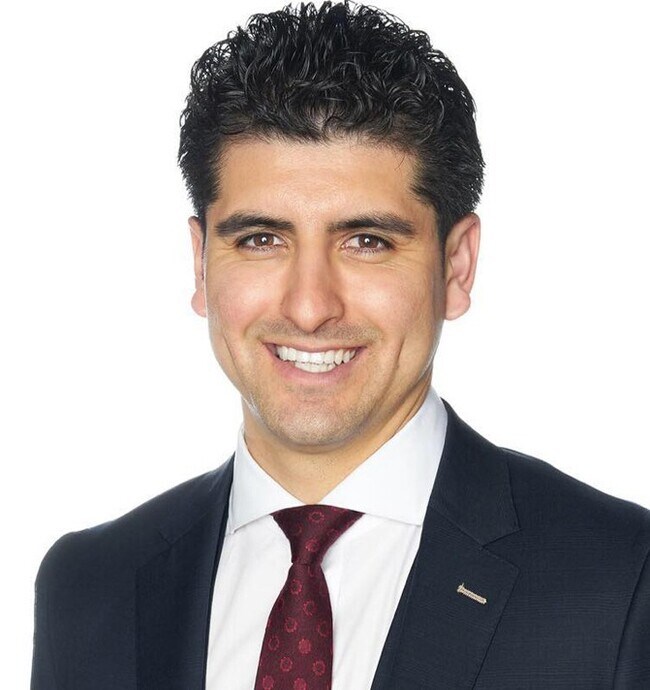 Agent Photo