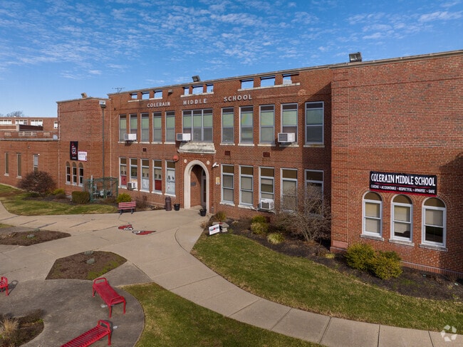 Colerain Middle School
Public Middle School
Northgate, Cincinnati OH