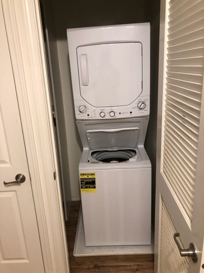 Louie, Portland, OR 97212 - photo 5