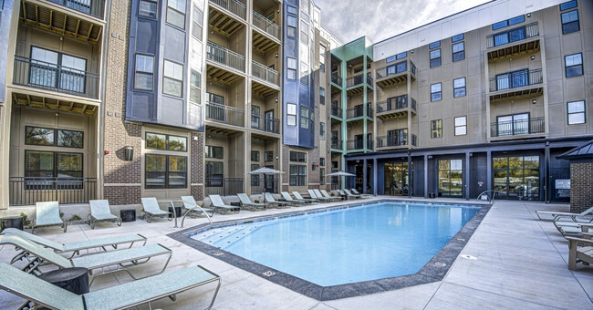 East Bank, Noblesville, IN 46060 - photo 3